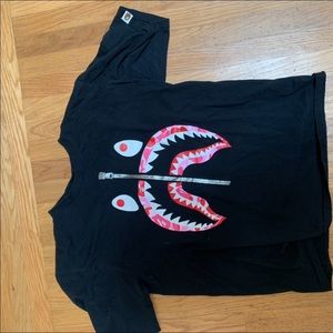 Short sleeve shark logo BAPE shirt